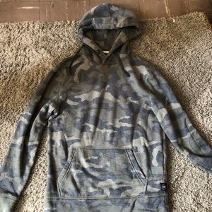 Camo sweatshirt!!